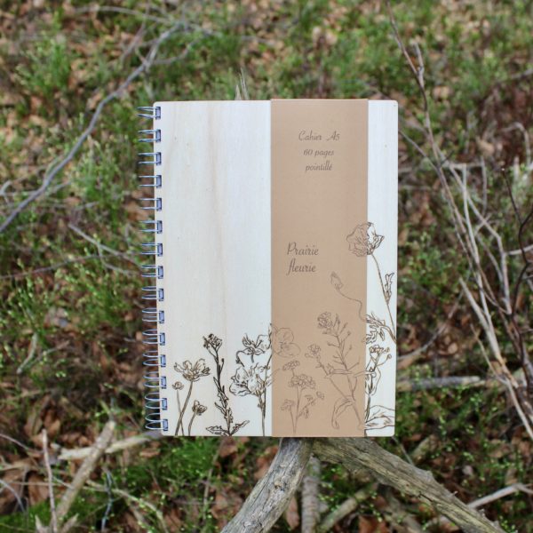 Cahier A5 en bois - Prairie fleurie
